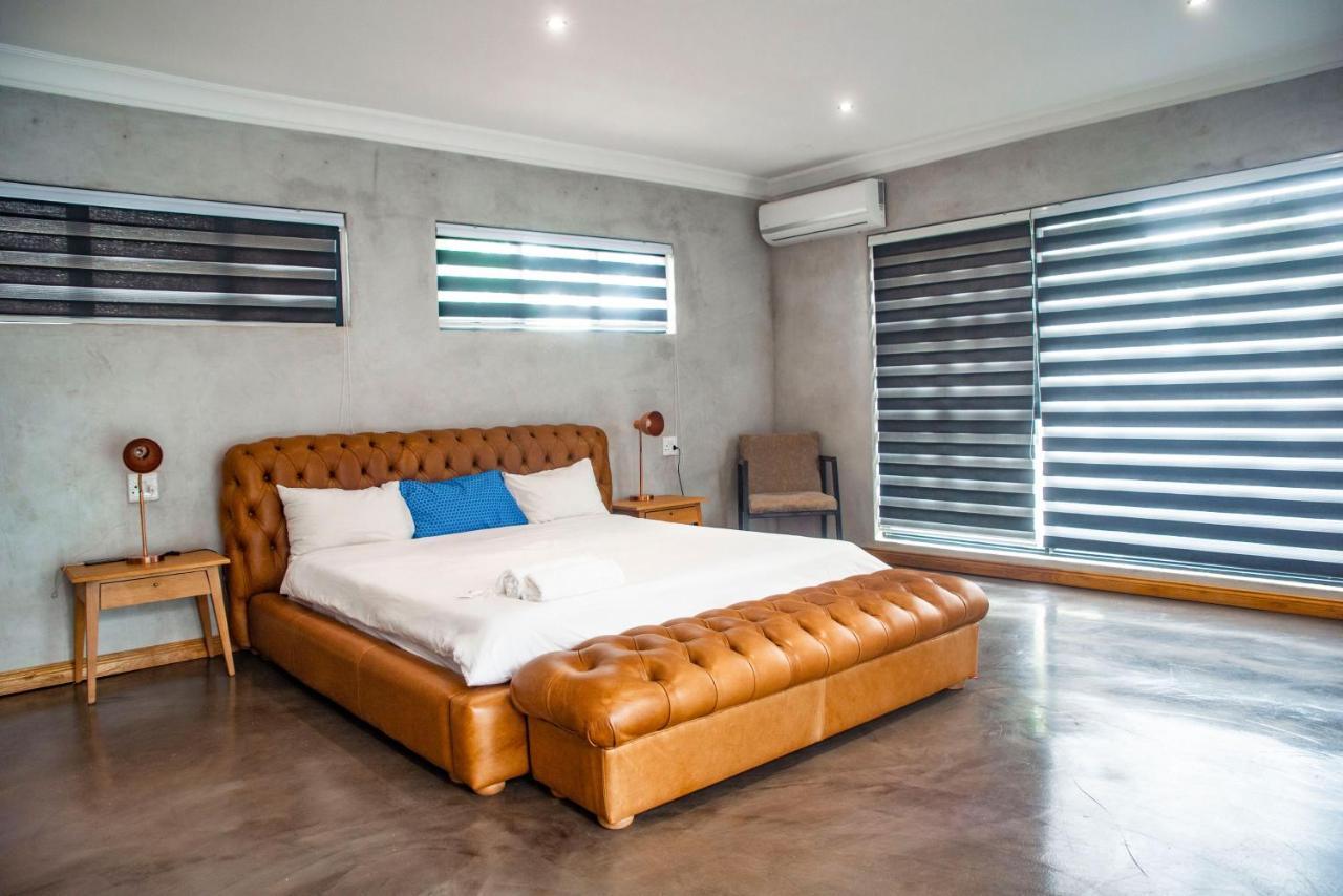 Anisa Guesthouse 토호이안두 외부 사진