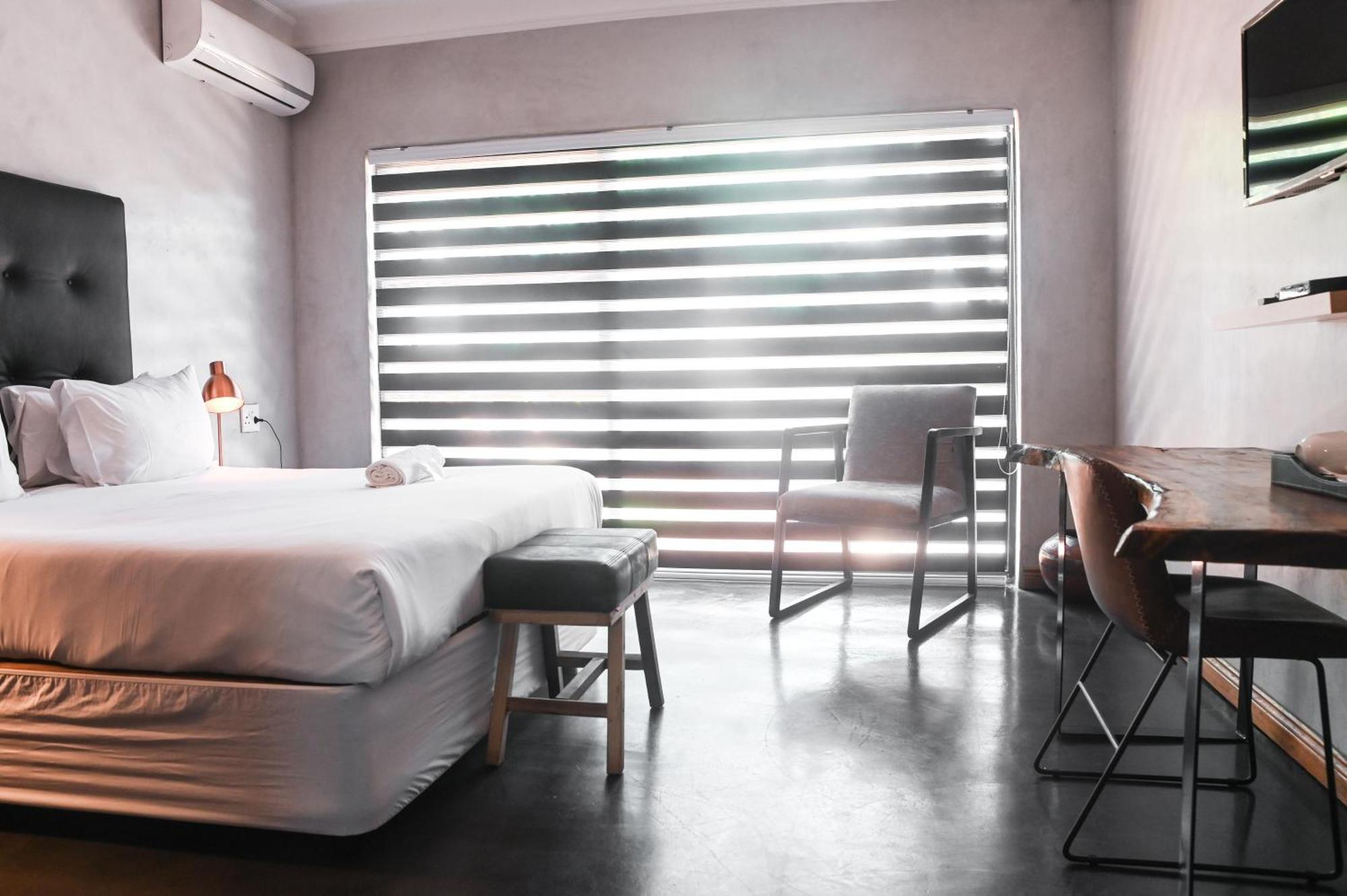 Anisa Guesthouse 토호이안두 객실 사진