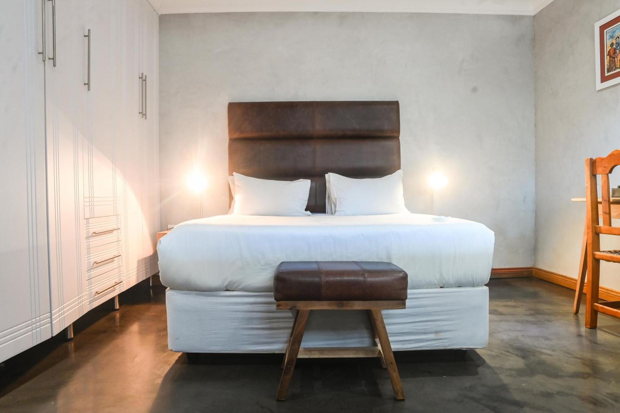 Anisa Guesthouse 토호이안두 객실 사진