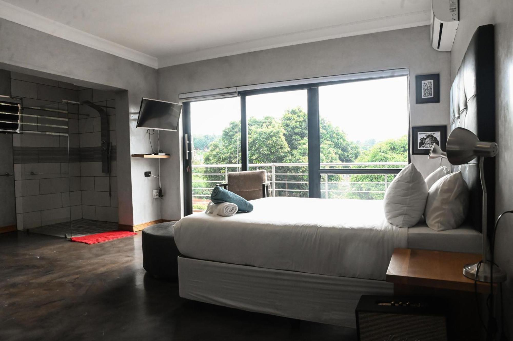 Anisa Guesthouse 토호이안두 객실 사진