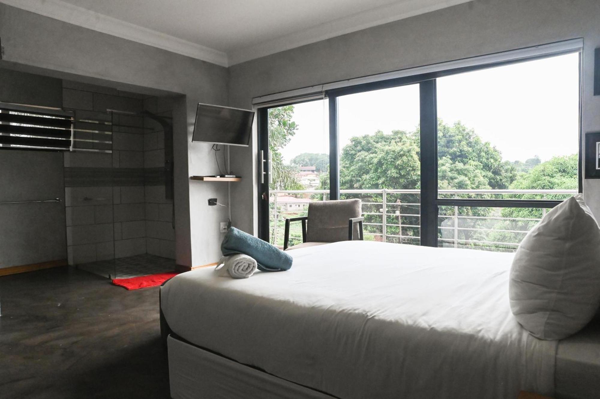 Anisa Guesthouse 토호이안두 객실 사진