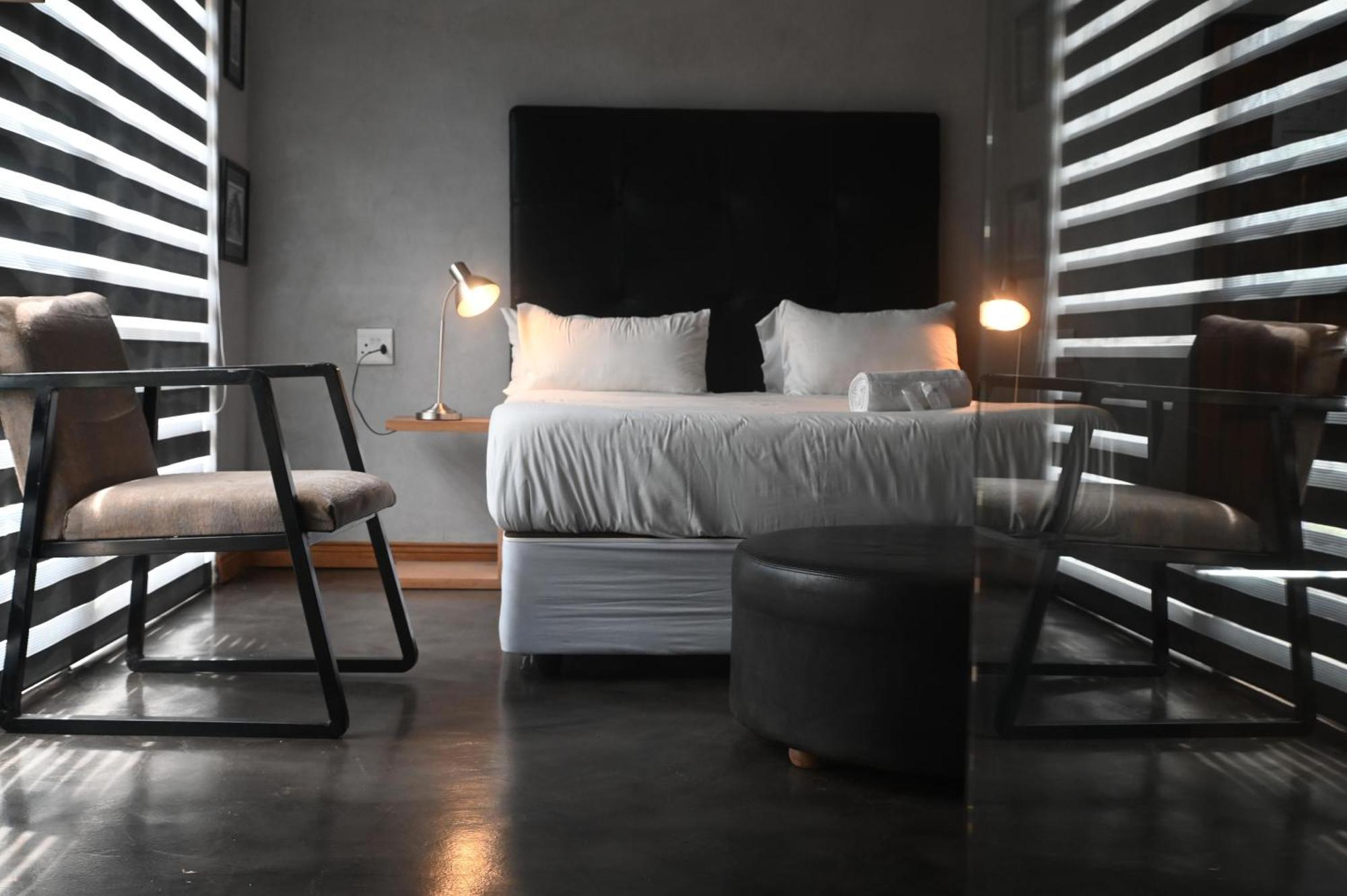 Anisa Guesthouse 토호이안두 객실 사진