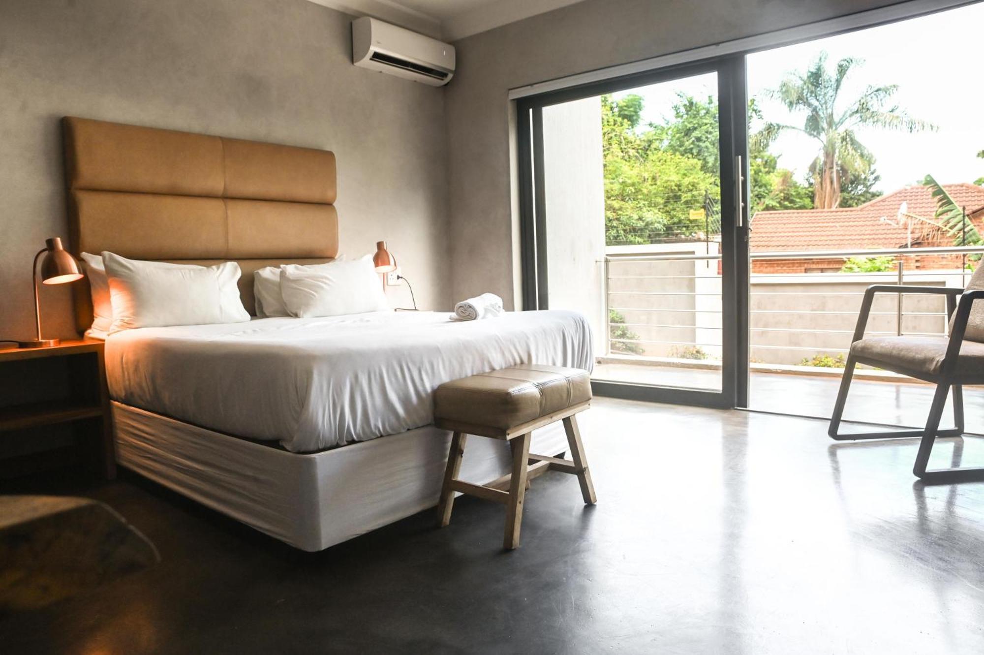Anisa Guesthouse 토호이안두 객실 사진